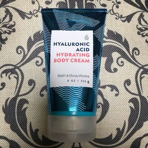 Bath & Body Works Hyaluronic Acid Body Cream